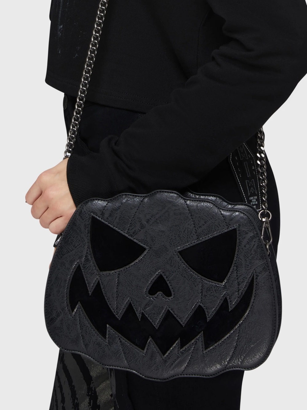 NWT KILLSTAR BLACK-O-LANTERN HANDBAG